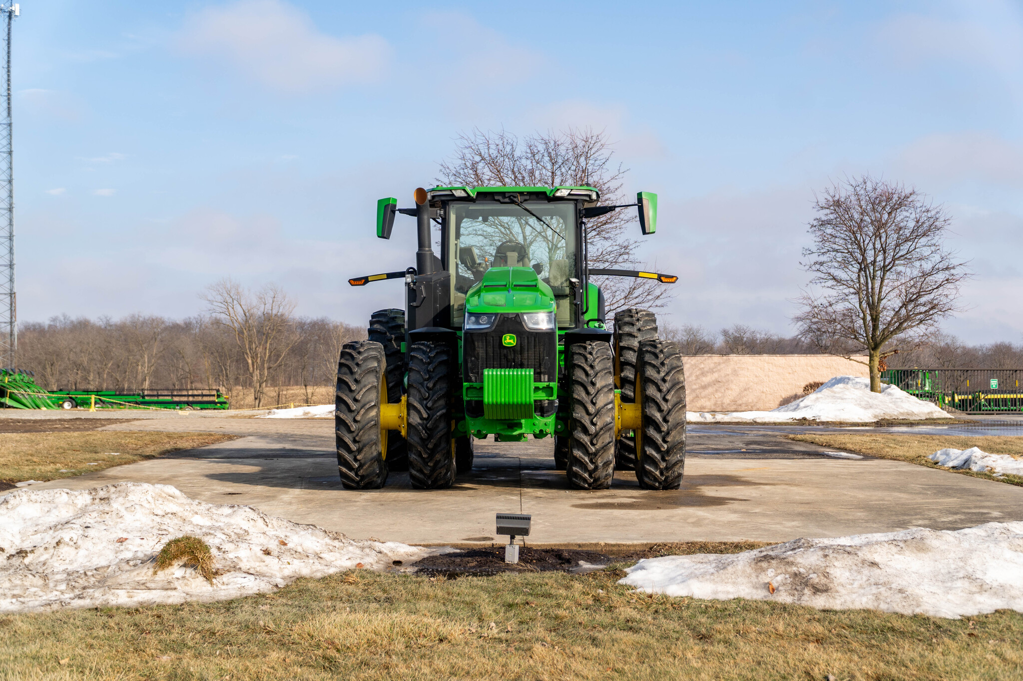 Used 2022 John Deere 8R 310 Row Crop Tractors at Koenig Equipment in Anna, OH - PhotoXL7