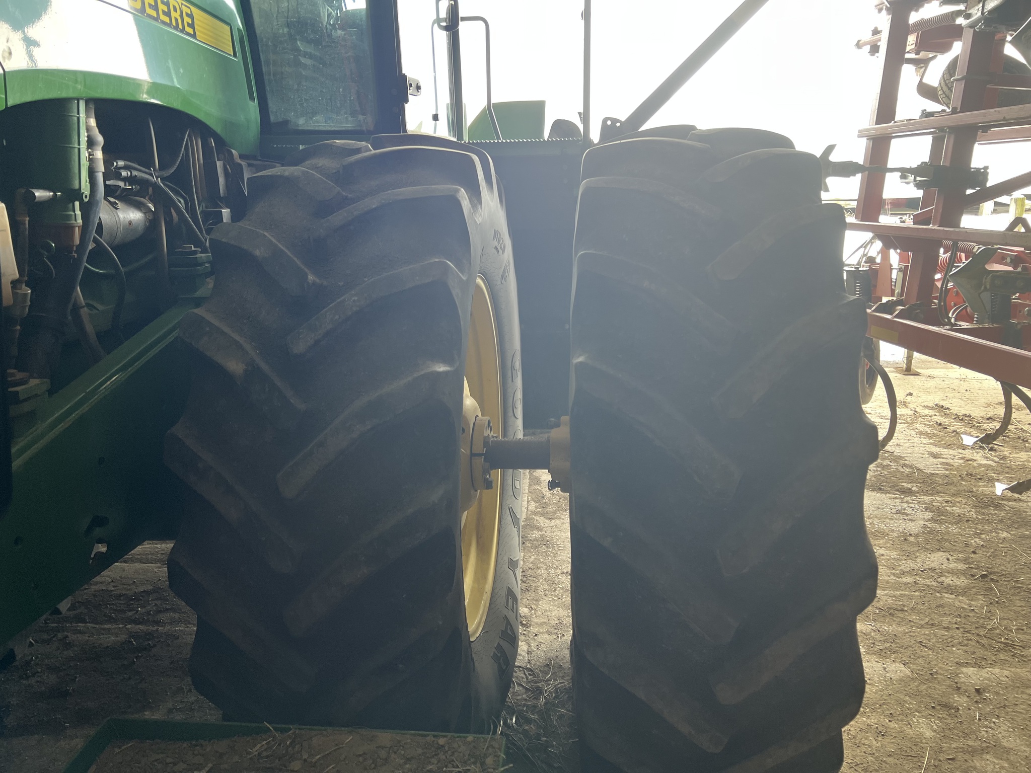 2001 John Deere 9200 Image 11