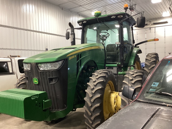 2011 John Deere 8335R - Photo2