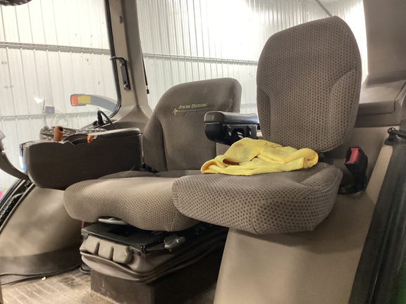 2011 John Deere 8335R - Photo8