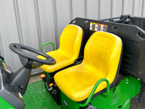 2024 John-Deere TX 4X2