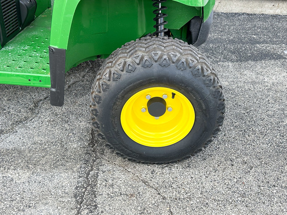 2024 John-Deere TX 4X2