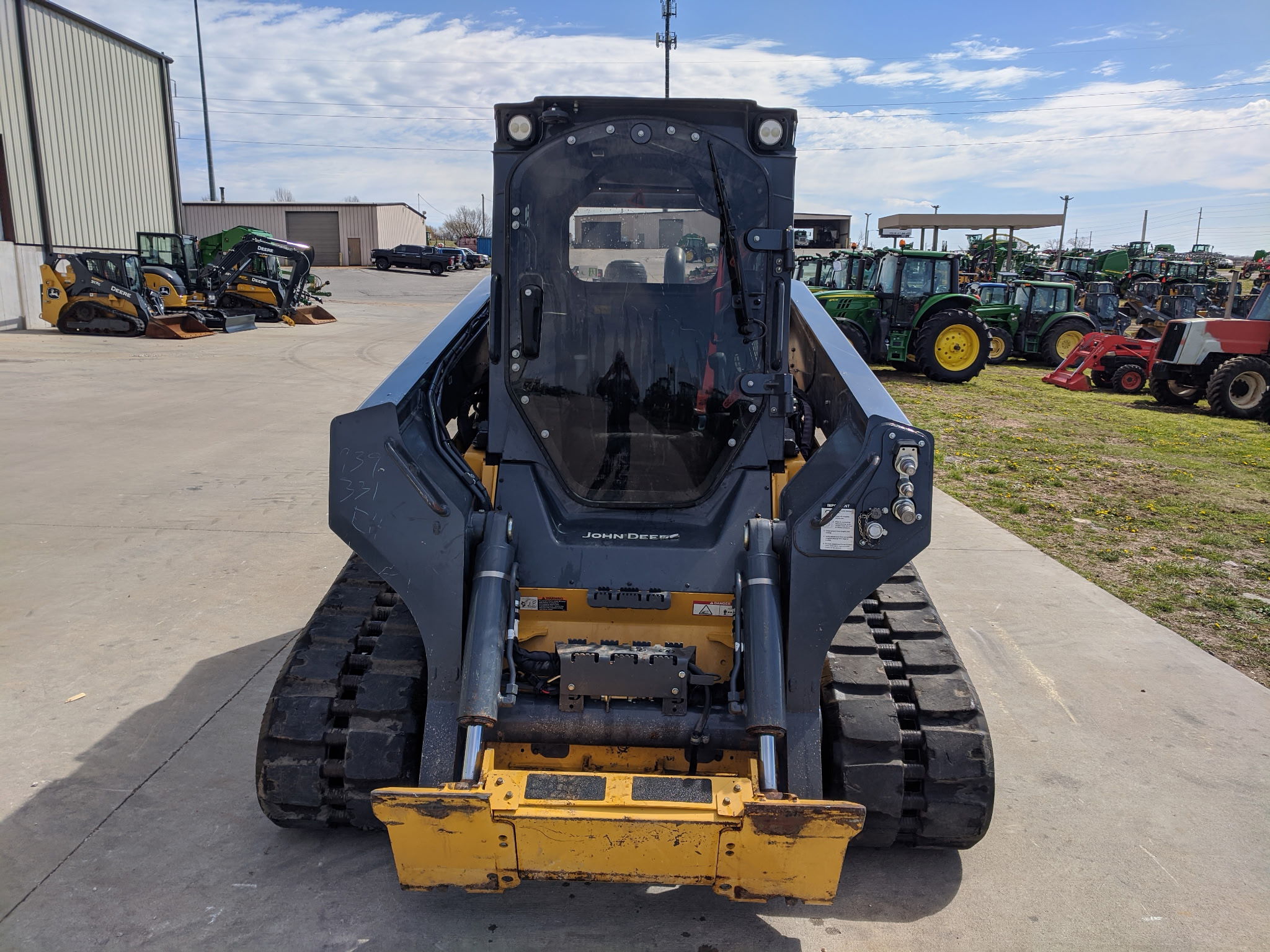  2023 John Deere 331G at Heritage Tractor in Rogersville, MO