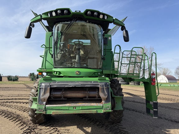 2024 John Deere S770 - Photo8