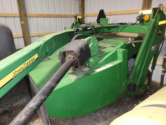 Photo of 2009 John Deere 630