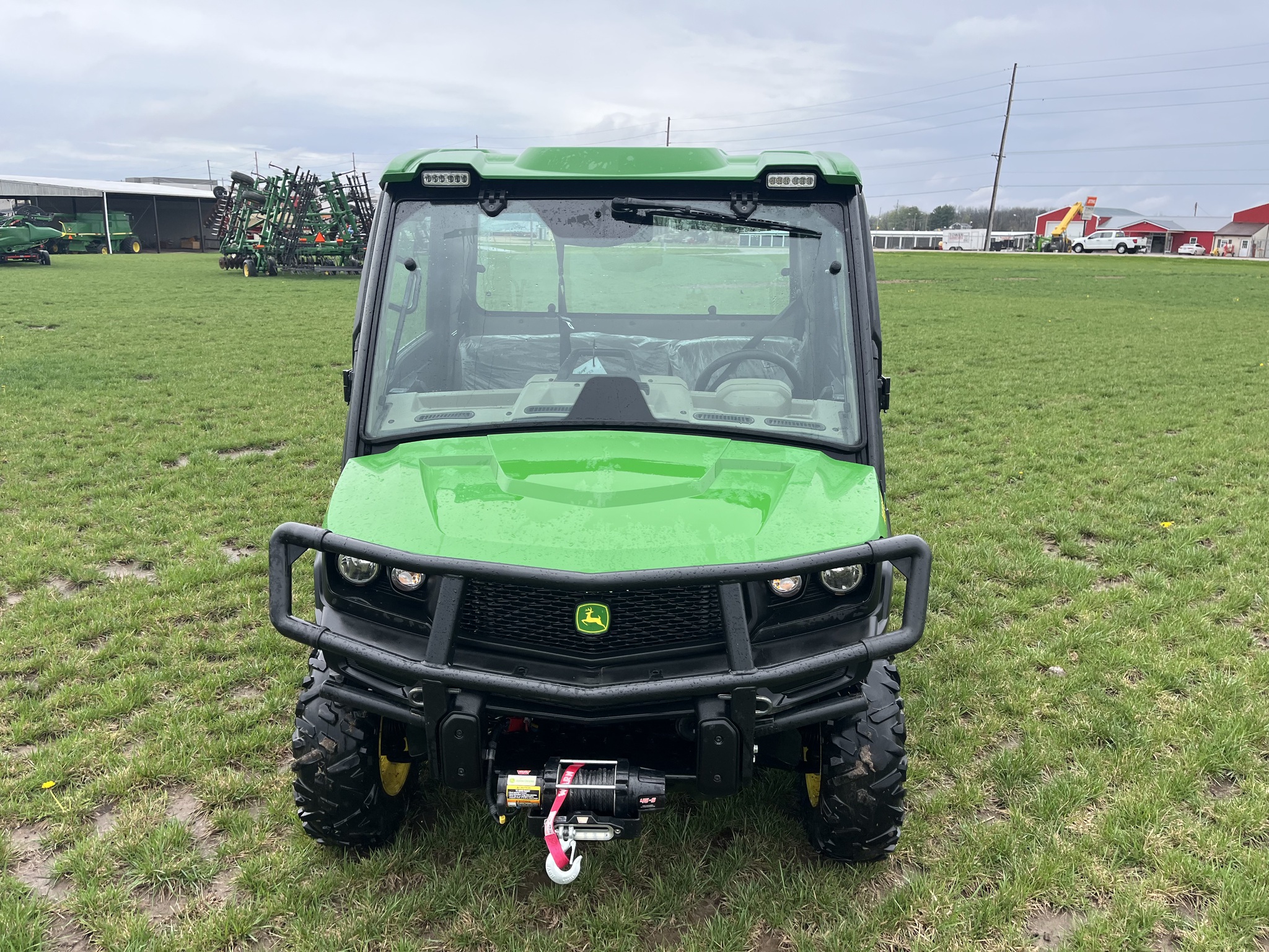  2022 John Deere XUV 835R at Heritage Tractor in Princeton, IL