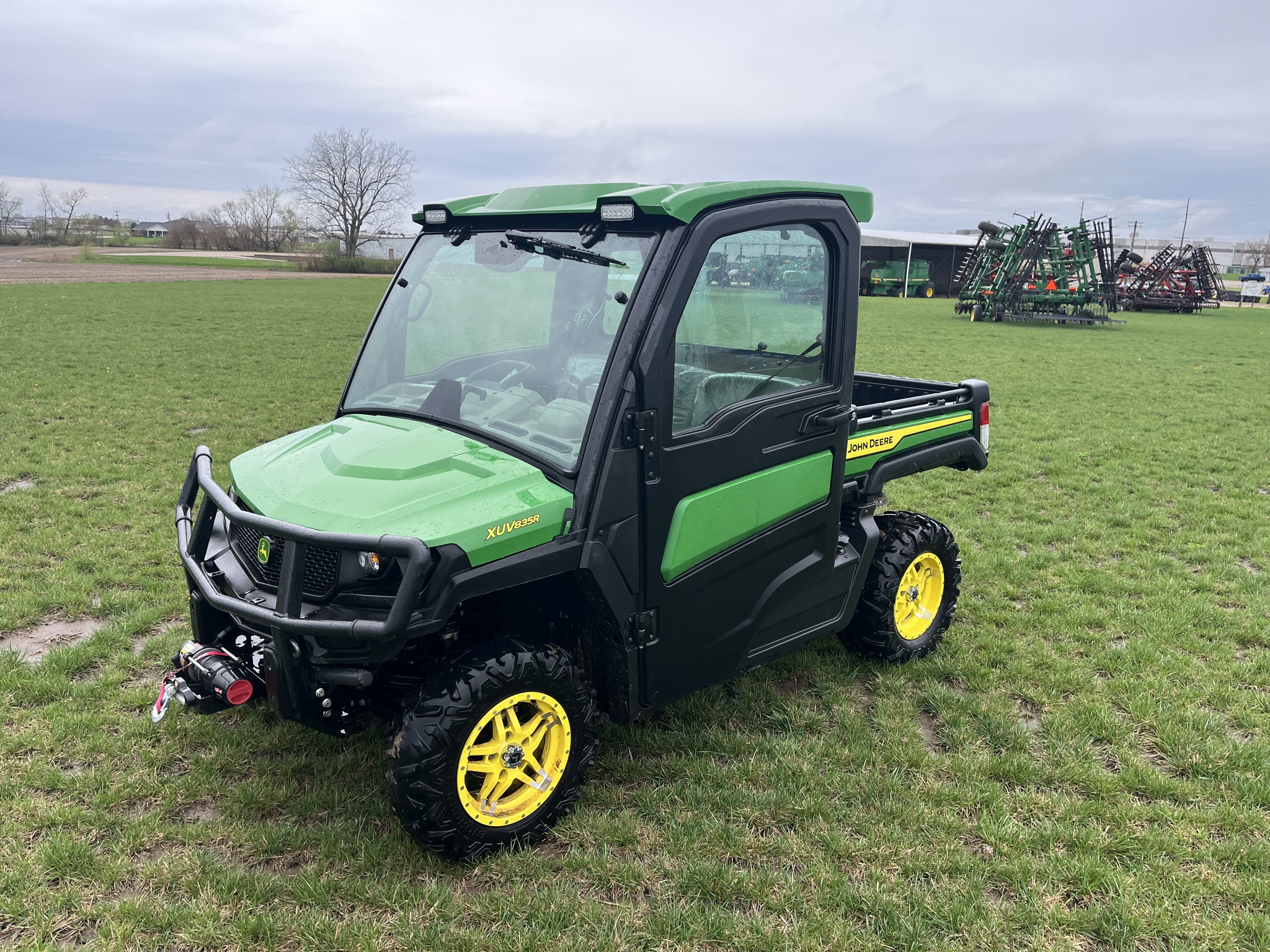  2022 John Deere XUV 835R at Heritage Tractor in Princeton, IL