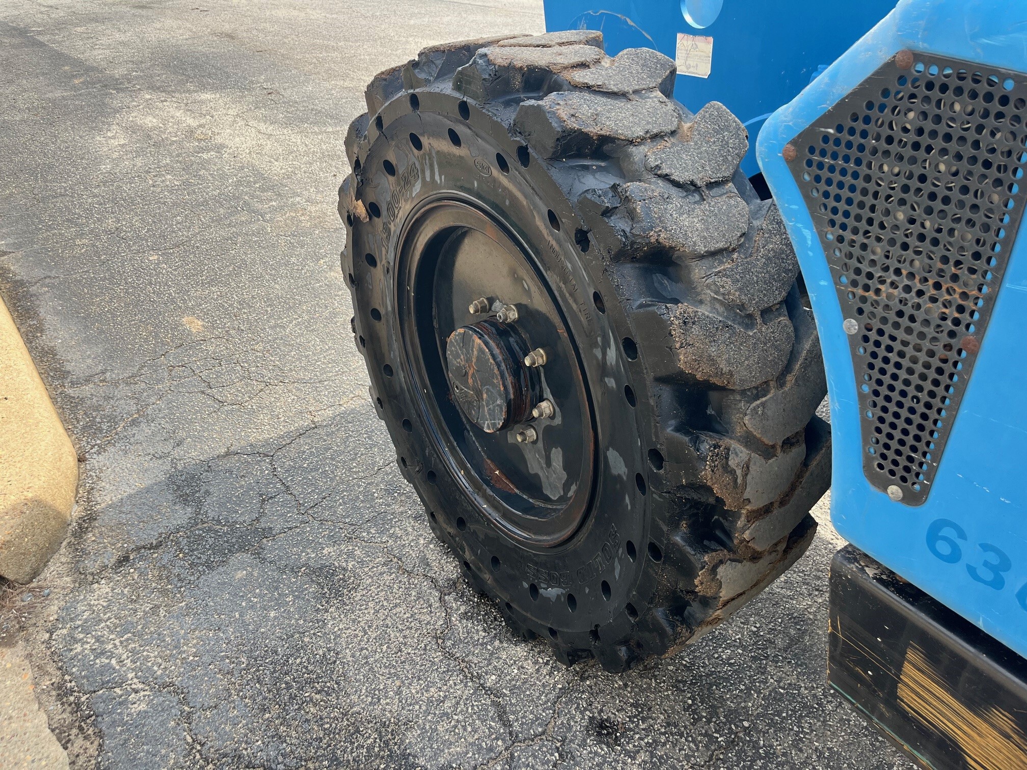 2015 Genie GTH636 Image 5