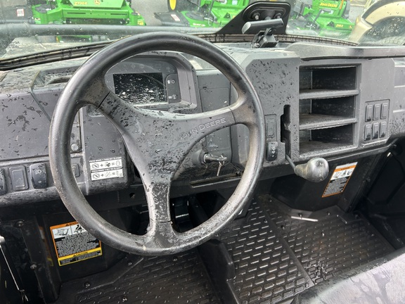 2023 John Deere Xuv835m Photo 13