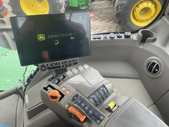 2025 John Deere 9R 490 - Photo12