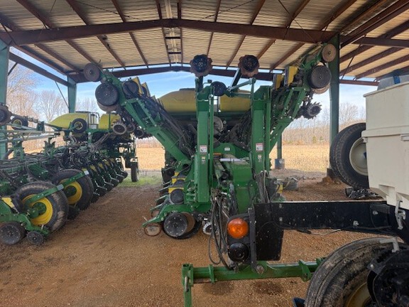Photo of 2019 John Deere 1795
