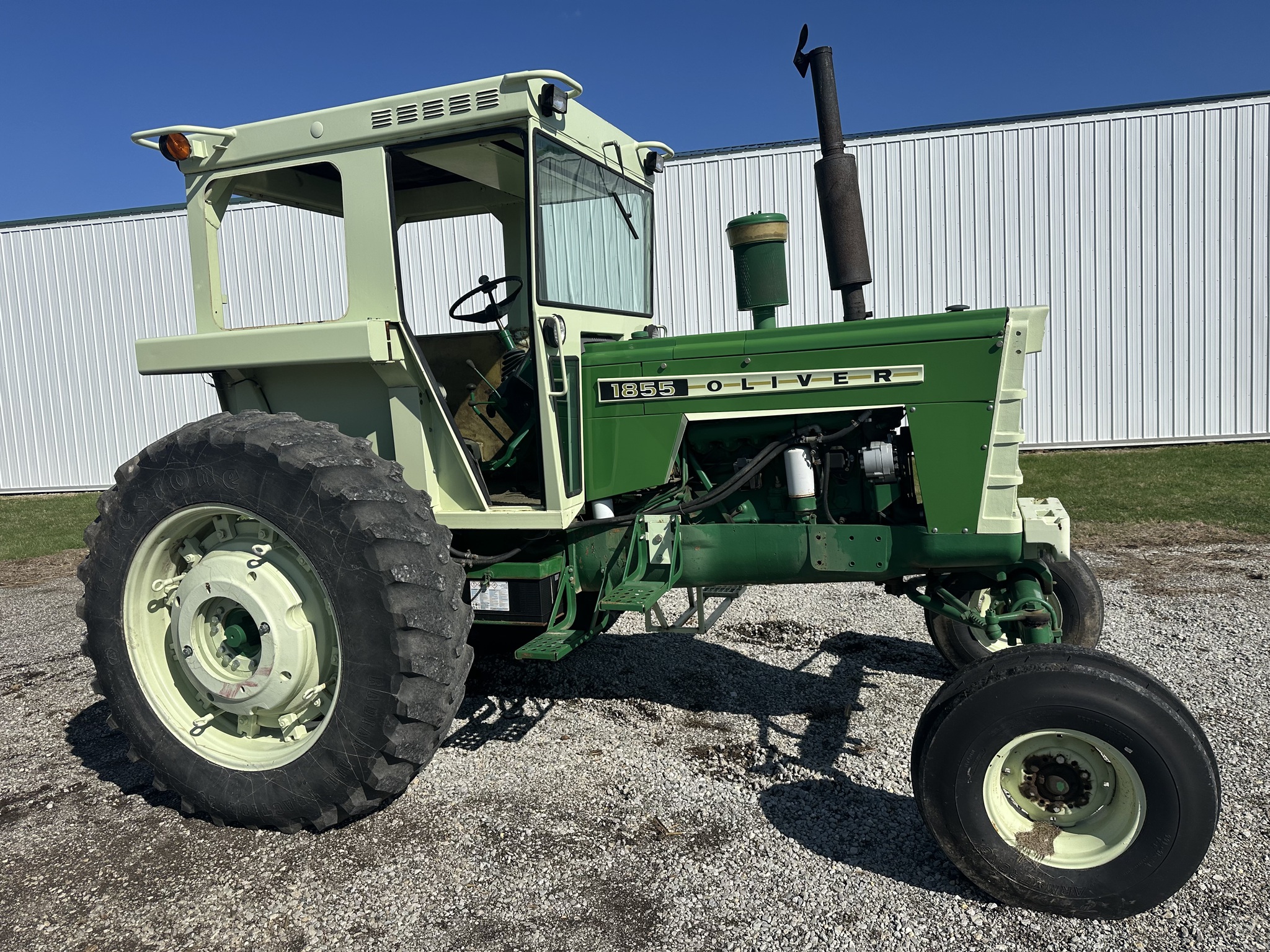 1973 Oliver 1855 Image 1