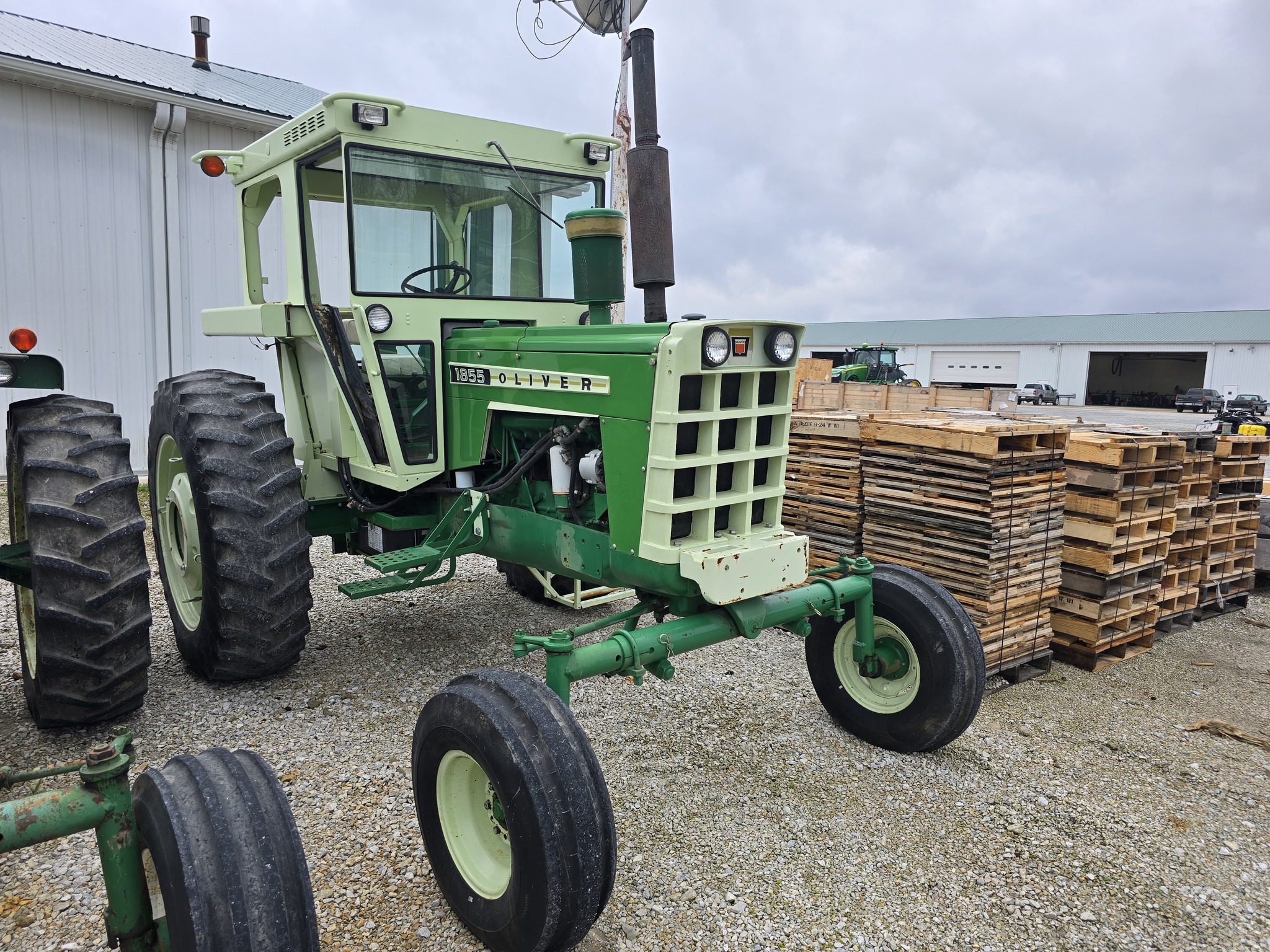 1973 Oliver 1855 Image 2