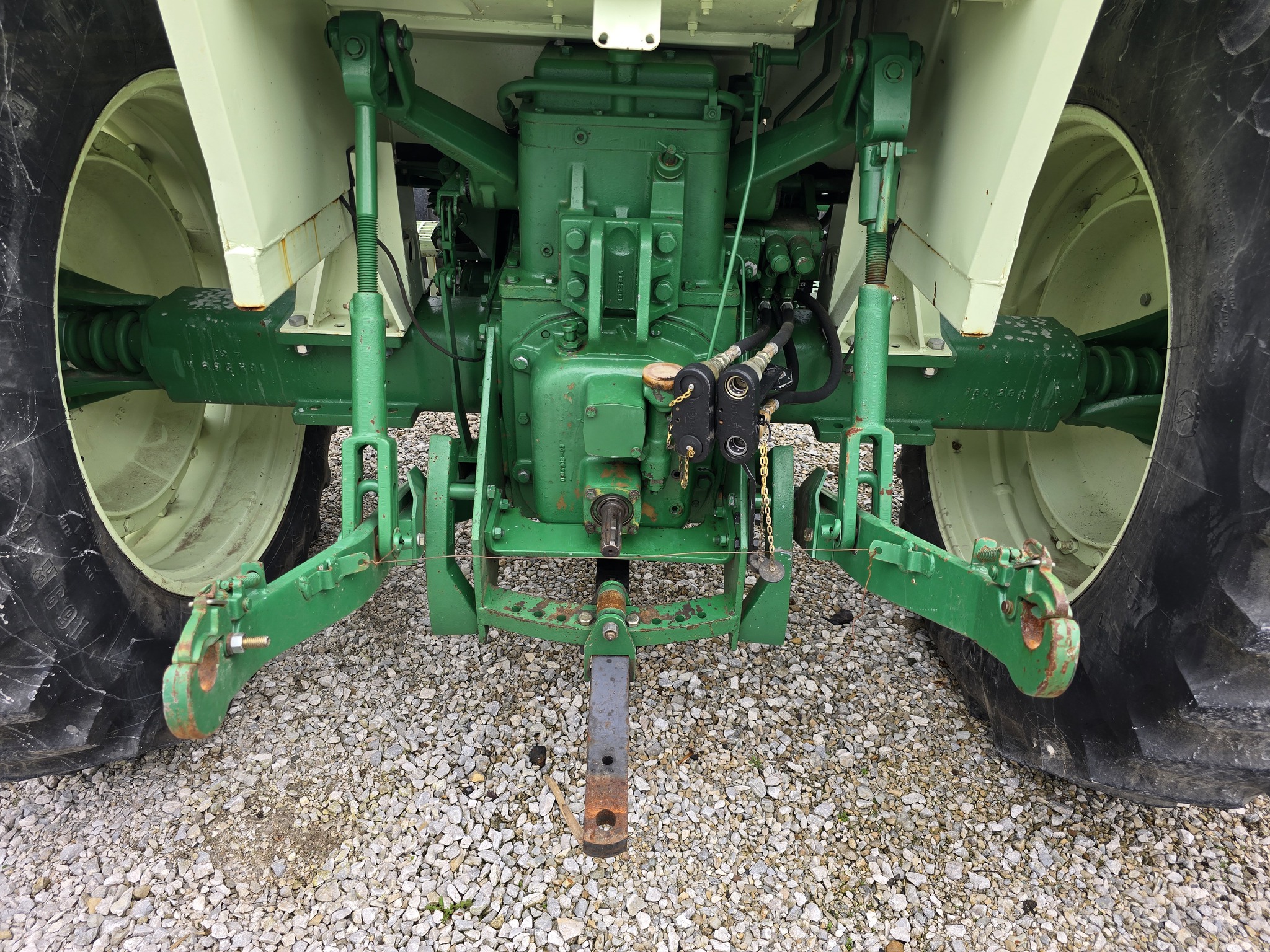 1973 Oliver 1855 Image 17