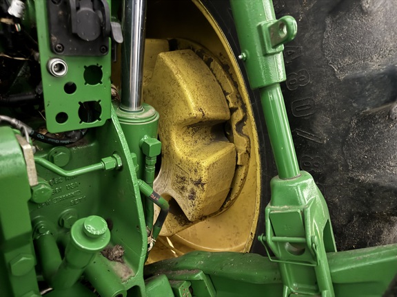 2013 John Deere 8335R - Photo11