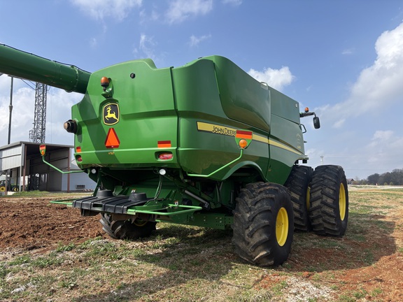 2014 John Deere S680