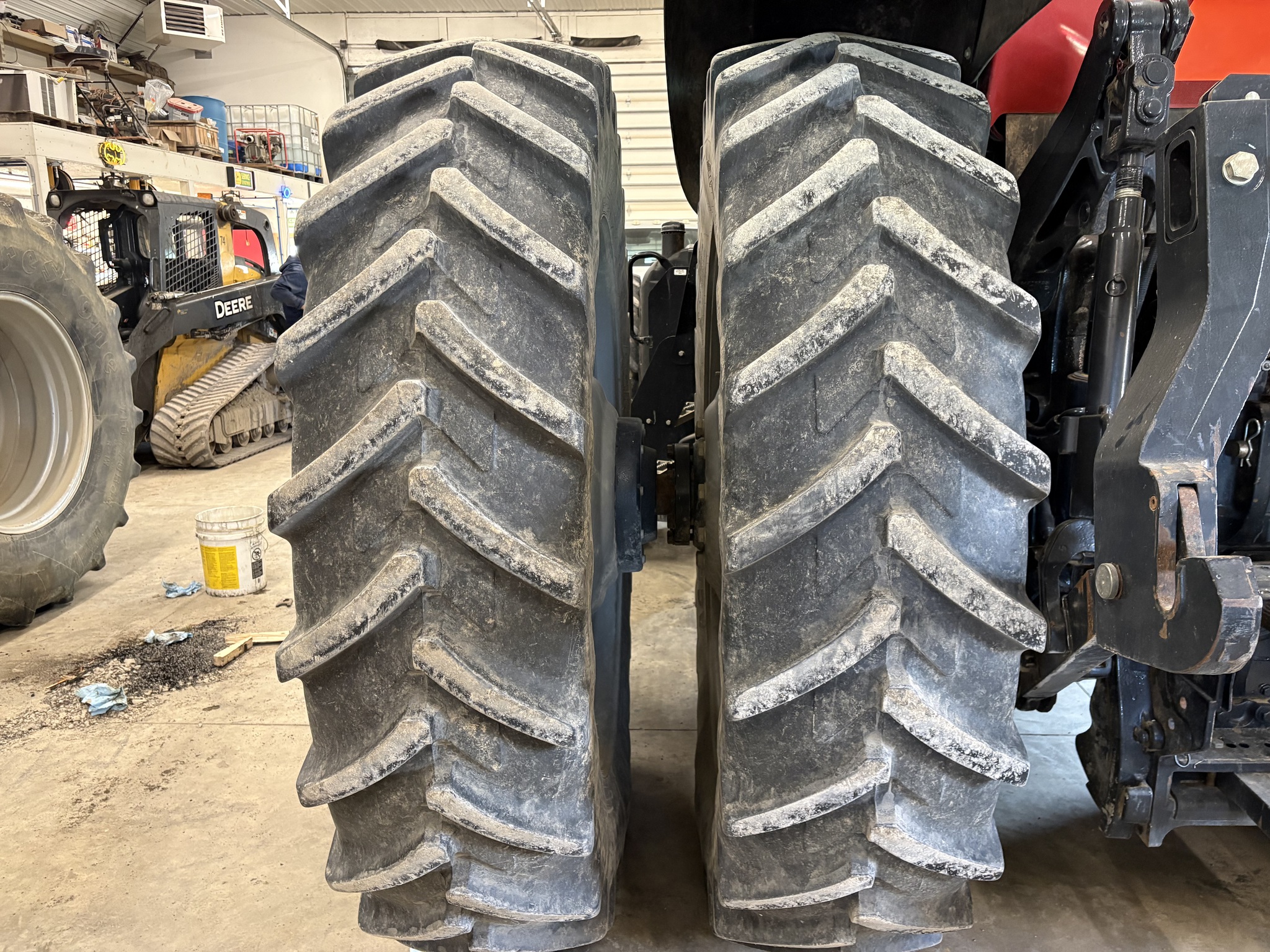 2013 Case IH Magnum 290 Image 12