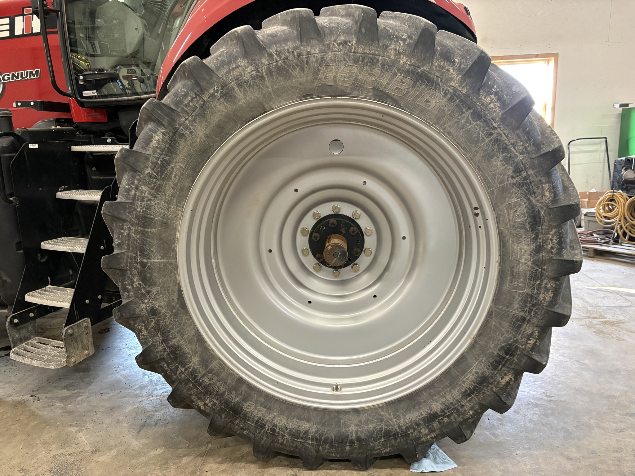 2013 Case IH Magnum 290 Image 13