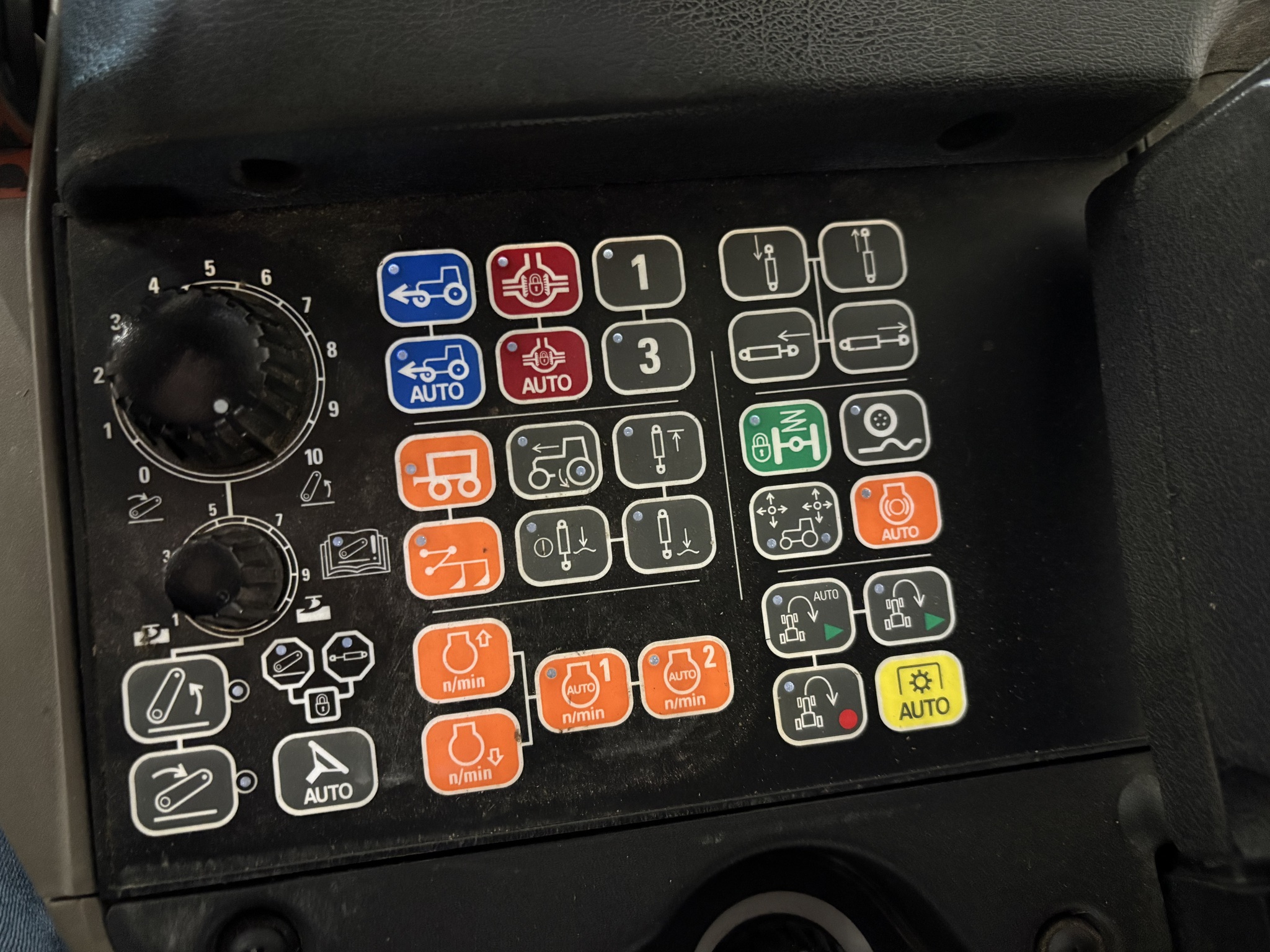 2013 Case IH Magnum 290 Image 30