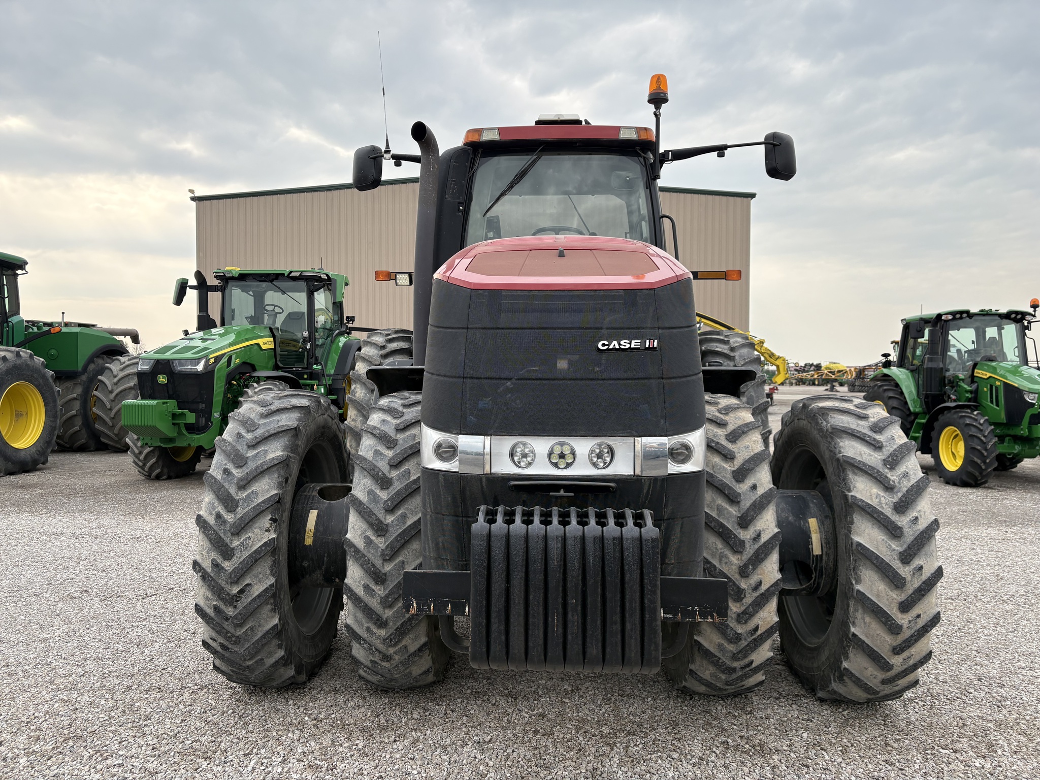 2013 Case IH Magnum 290 Image 2