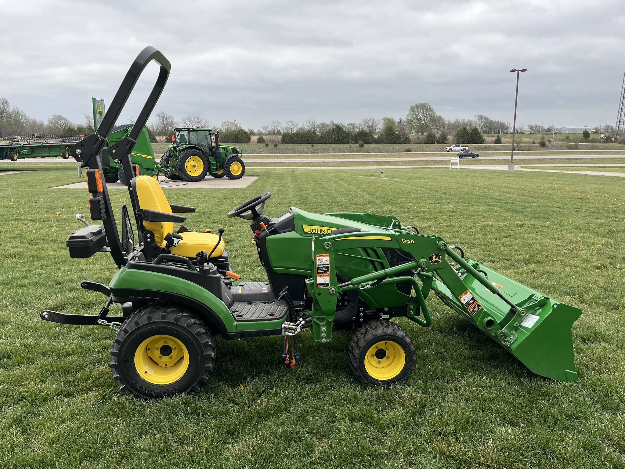  2025 John Deere 1025R at Heritage Tractor in Adrian, MO