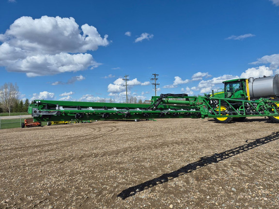 Used 2020 John Deere R4060 Self Propelled Sprayers at Horizon Ag & Turf in St. Paul, AB - Photo24