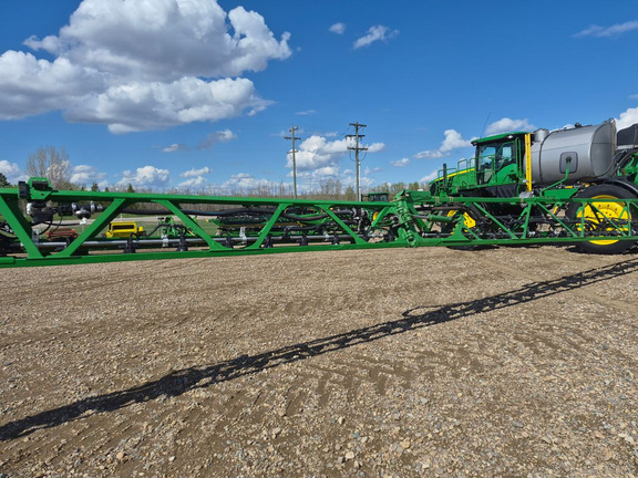 Used 2020 John Deere R4060 Self Propelled Sprayers at Horizon Ag & Turf in St. Paul, AB - Photo31