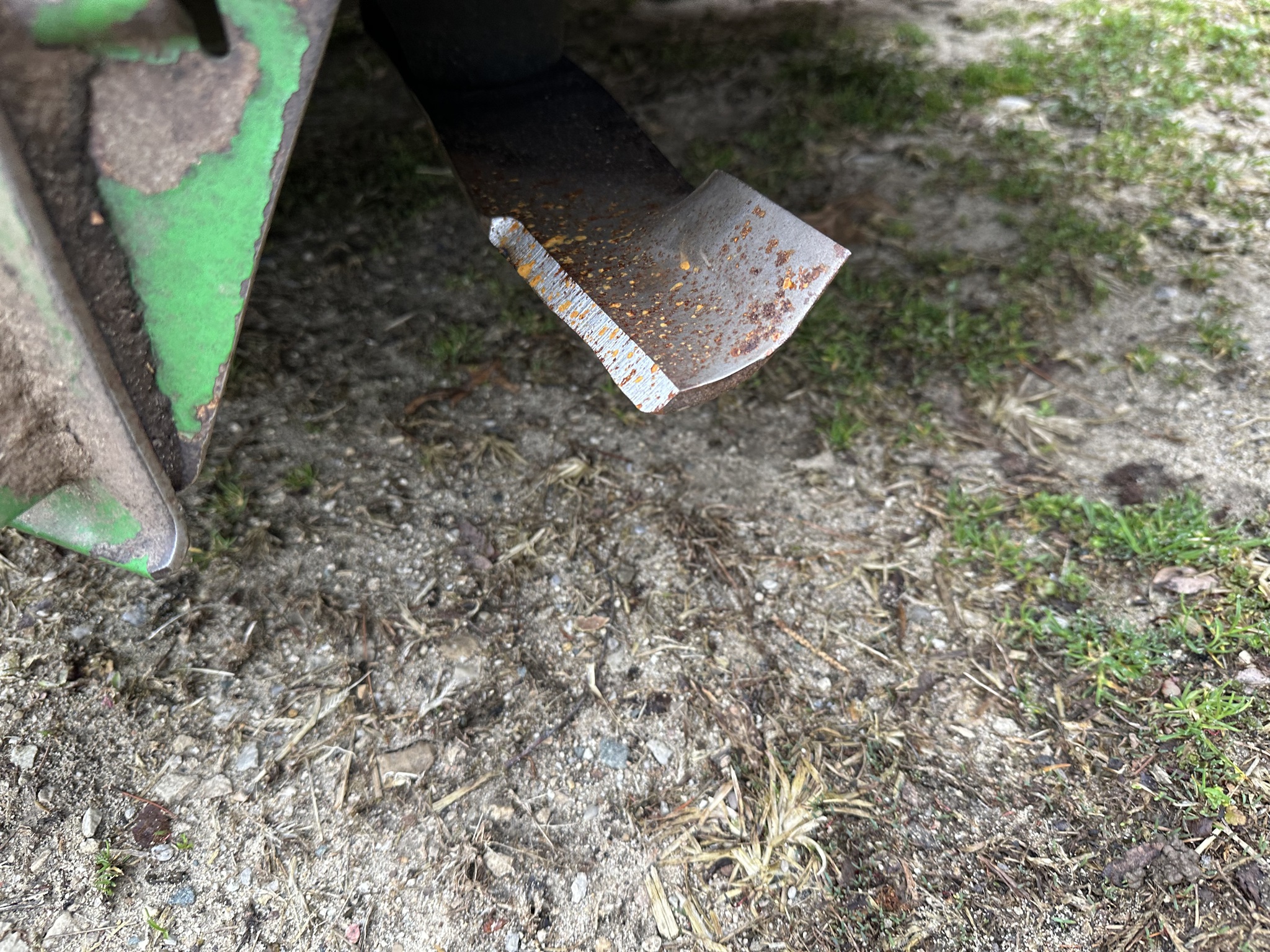 2016 John Deere Z930M Image 10