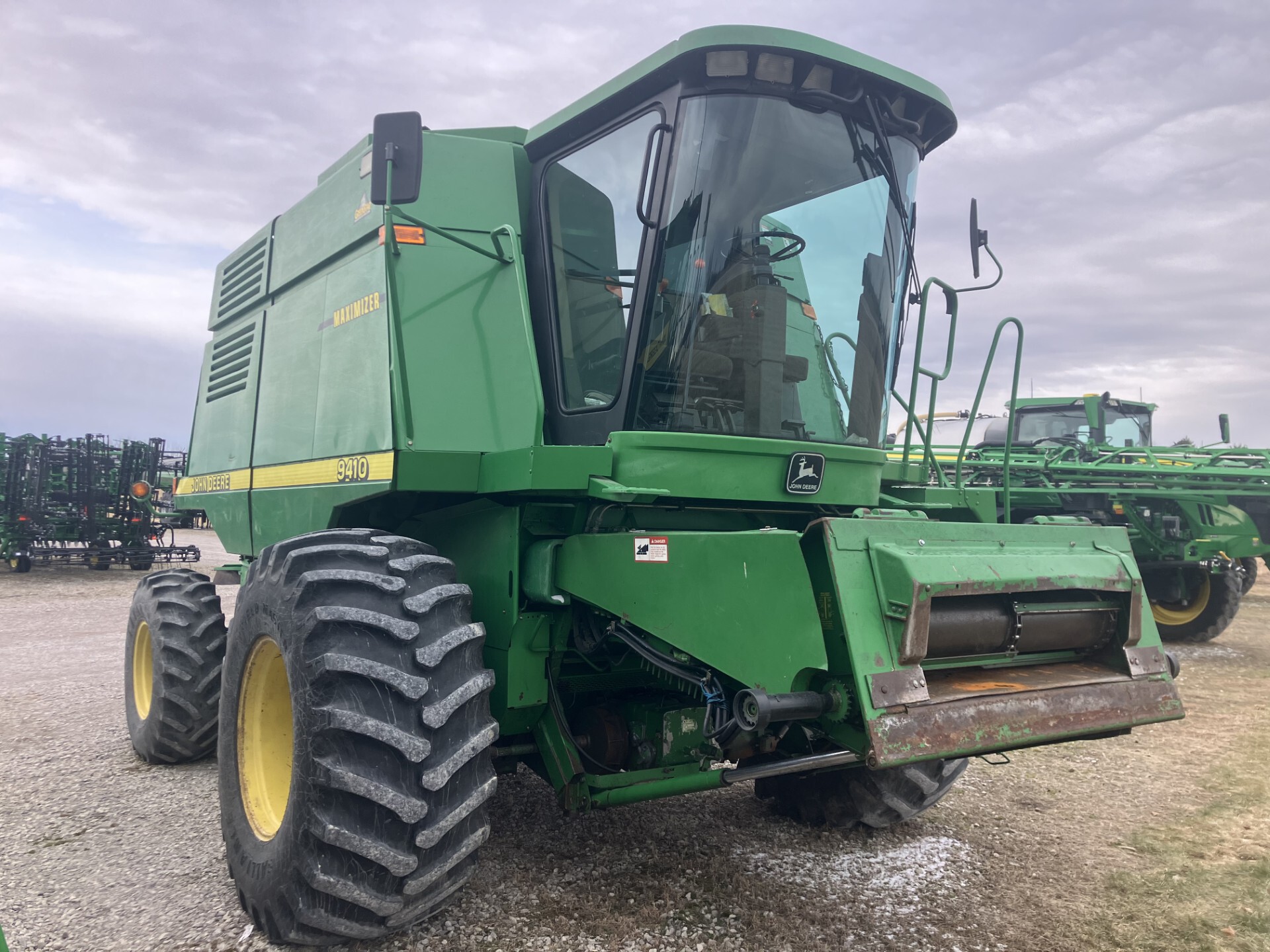 1998 John Deere 9410 Image 1