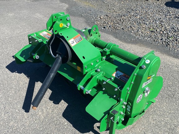 4441-B National フィッシュロースター NF-RT400 RT-400 Cab Down Rough Terrain Crane - Broderson Manufacturing Corp.