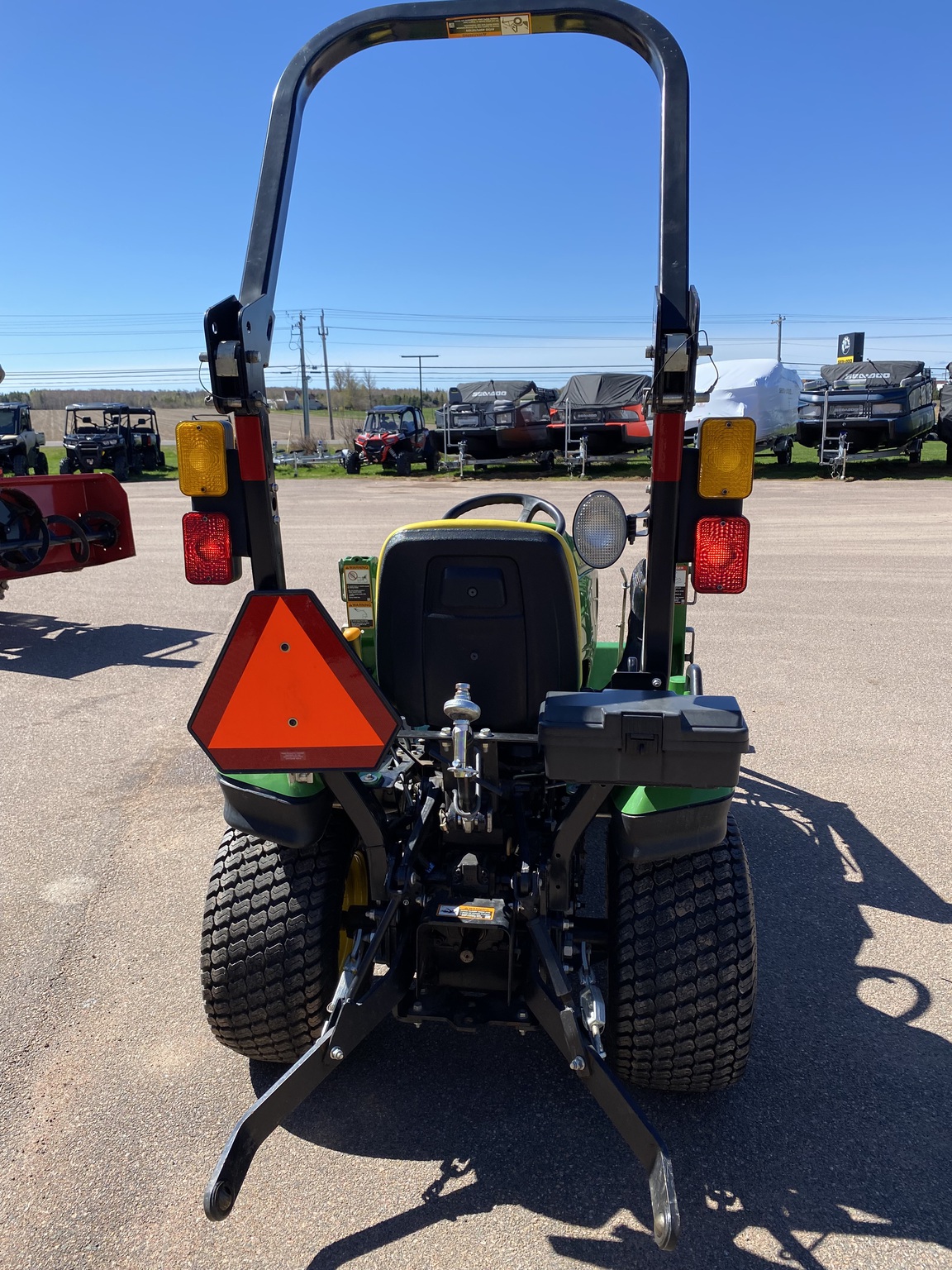2022 John Deere 1023E Image 3