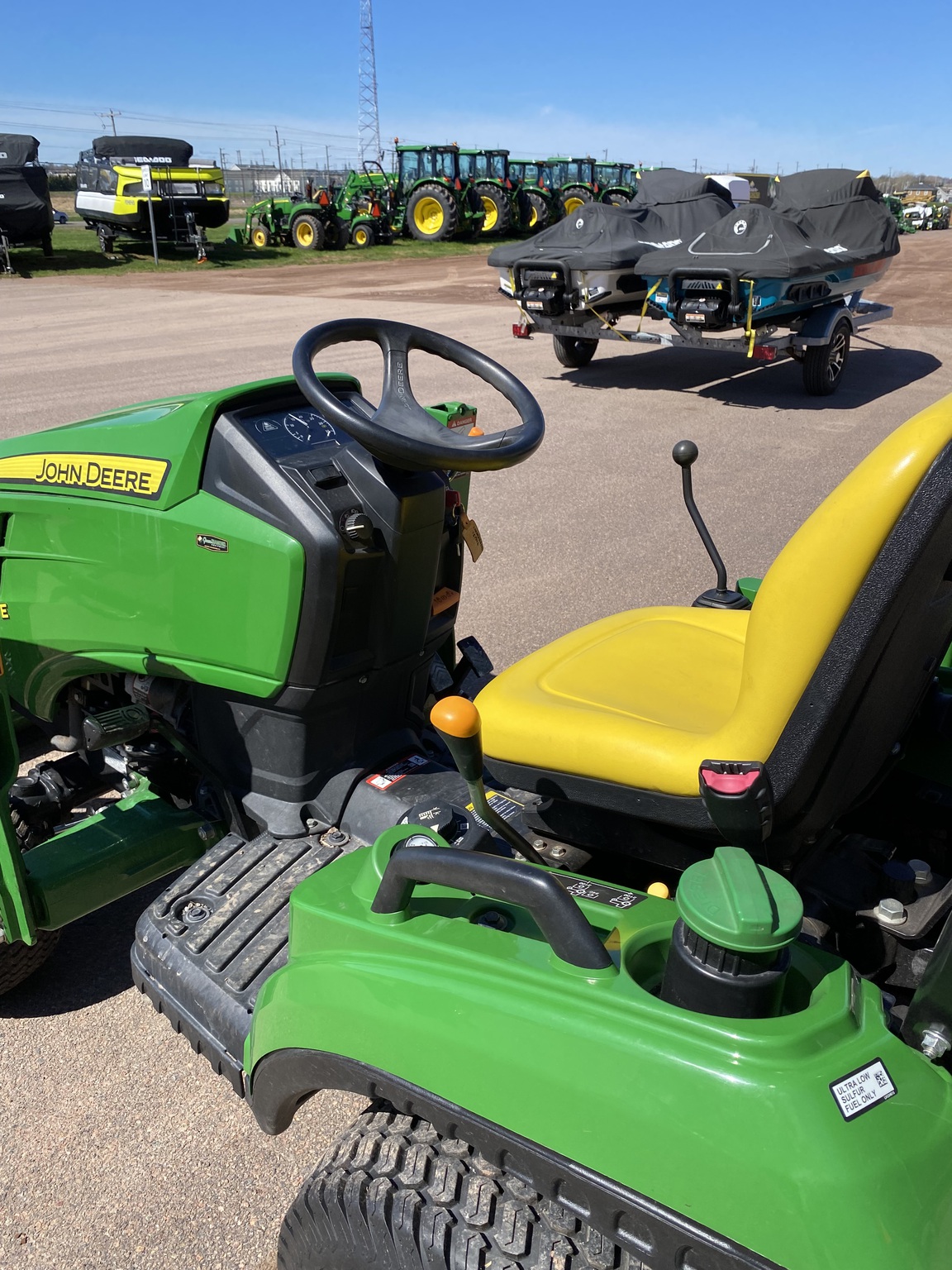 2022 John Deere 1023E Image 7