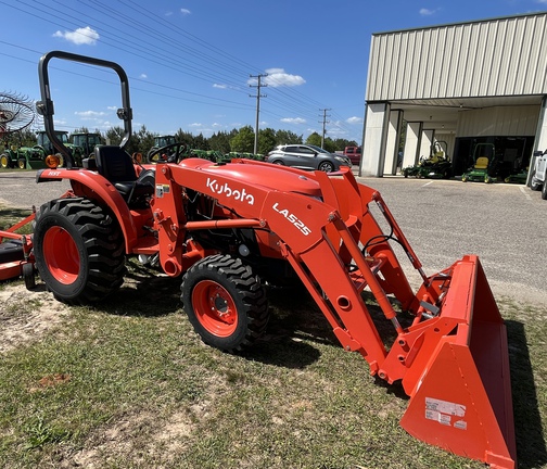 2021 Kubota L2501 Photo 4