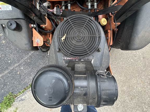 Used 2004 Scag STC48A-19KA Zero Turn Mowers at Koenig Equipment in Franklin, IN - Photo9