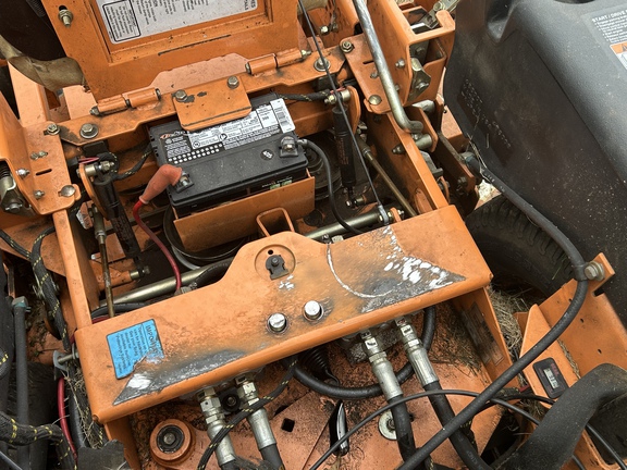 Used 2004 Scag STC48A-19KA Zero Turn Mowers at Koenig Equipment in Franklin, IN - Photo10