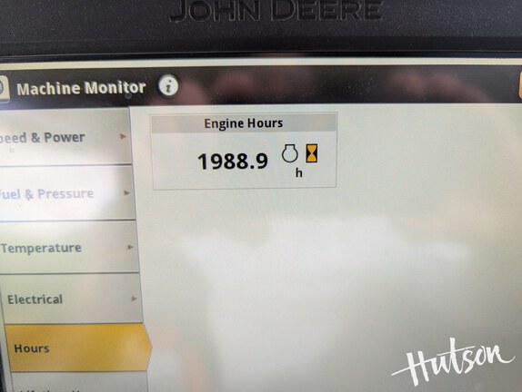 Photo of 2022 John Deere 800R