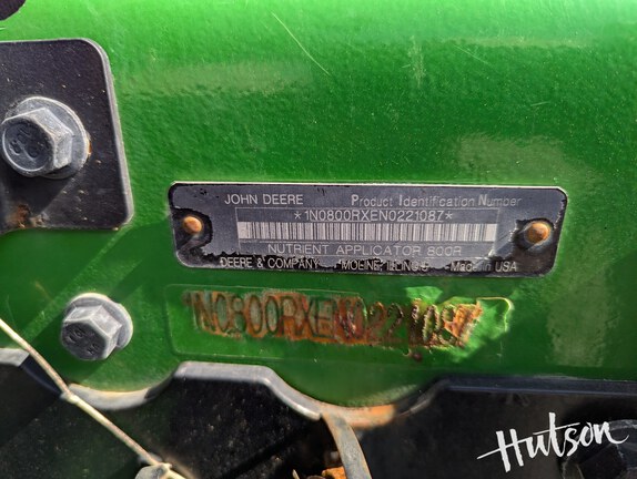 Photo of 2022 John Deere 800R