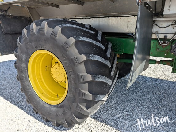 Photo of 2022 John Deere 800R