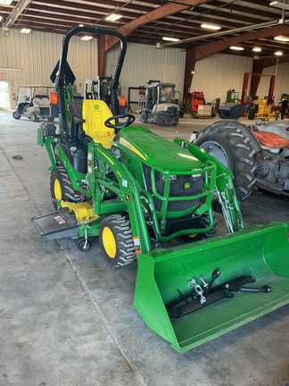 Photo of 2025 John Deere 1025R