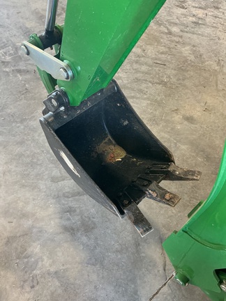 Photo of 2025 John Deere 1025R