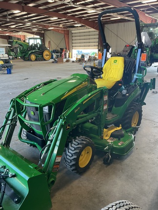 Photo of 2025 John Deere 1025R