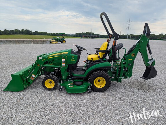 Photo of 2025 John Deere 1025R