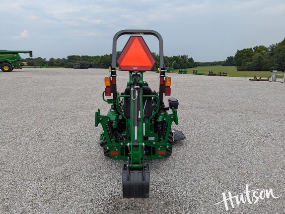 Photo of 2025 John Deere 1025R