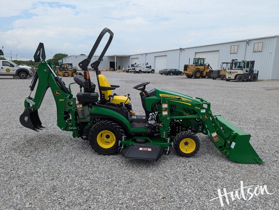 Photo of 2025 John Deere 1025R
