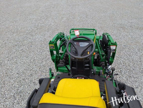 Photo of 2025 John Deere 1025R