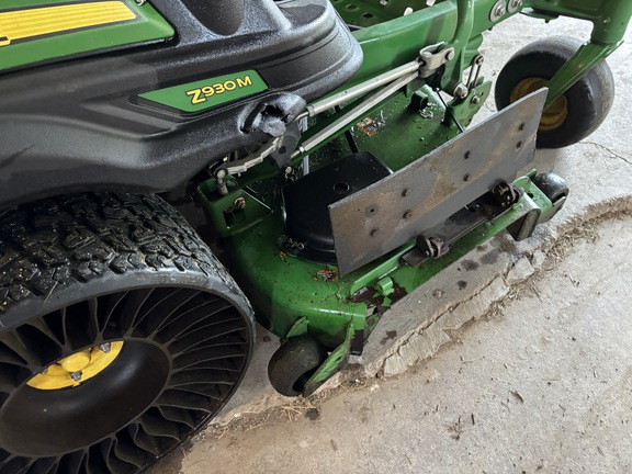 Used 2019 John Deere Z930M Zero Turn Mowers at Koenig Equipment in Richmond, IN - Photo9