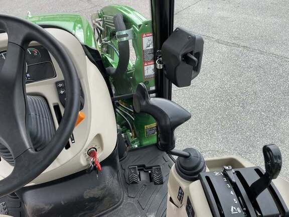 2026 John Deere 3039R-9