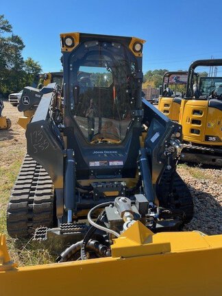 2025 John Deere 335P-3