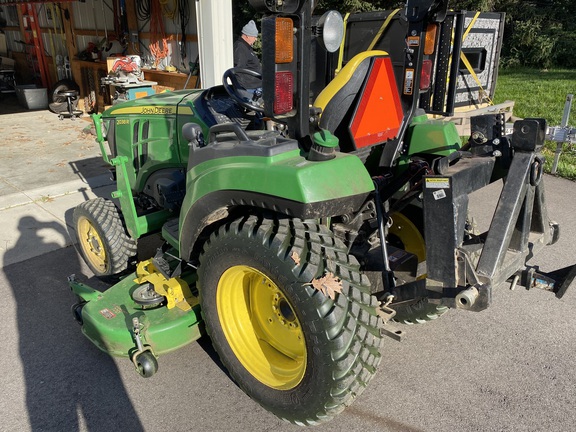 2018 John Deere 2038R - Photo9