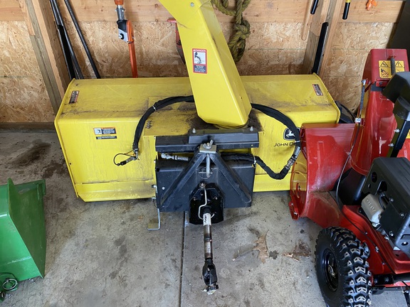 2018 John Deere 2038R - Photo20